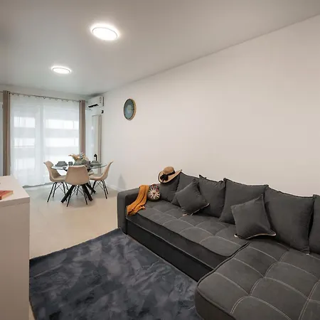 Babyblue In Odyssey Pools And Parking Năvodari